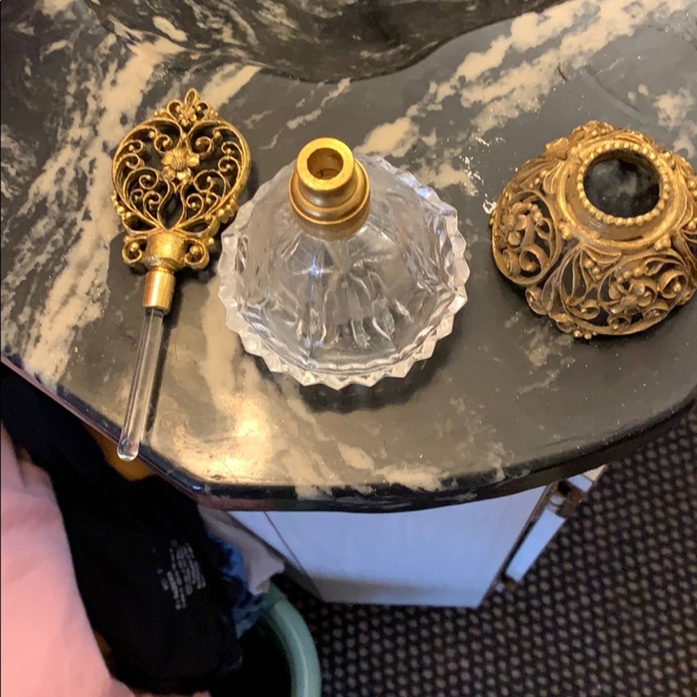 Aromatherapy diffuser